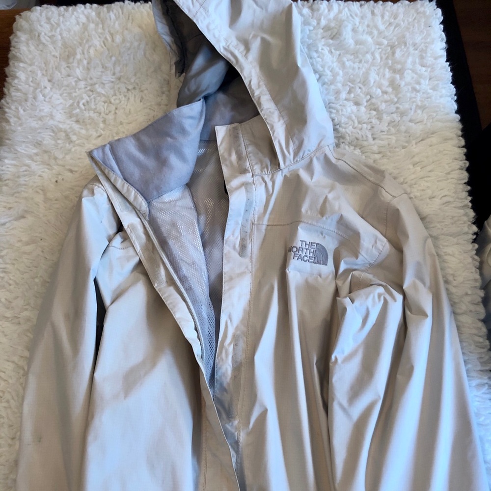 * SOLD* Women’s North Face Jacket